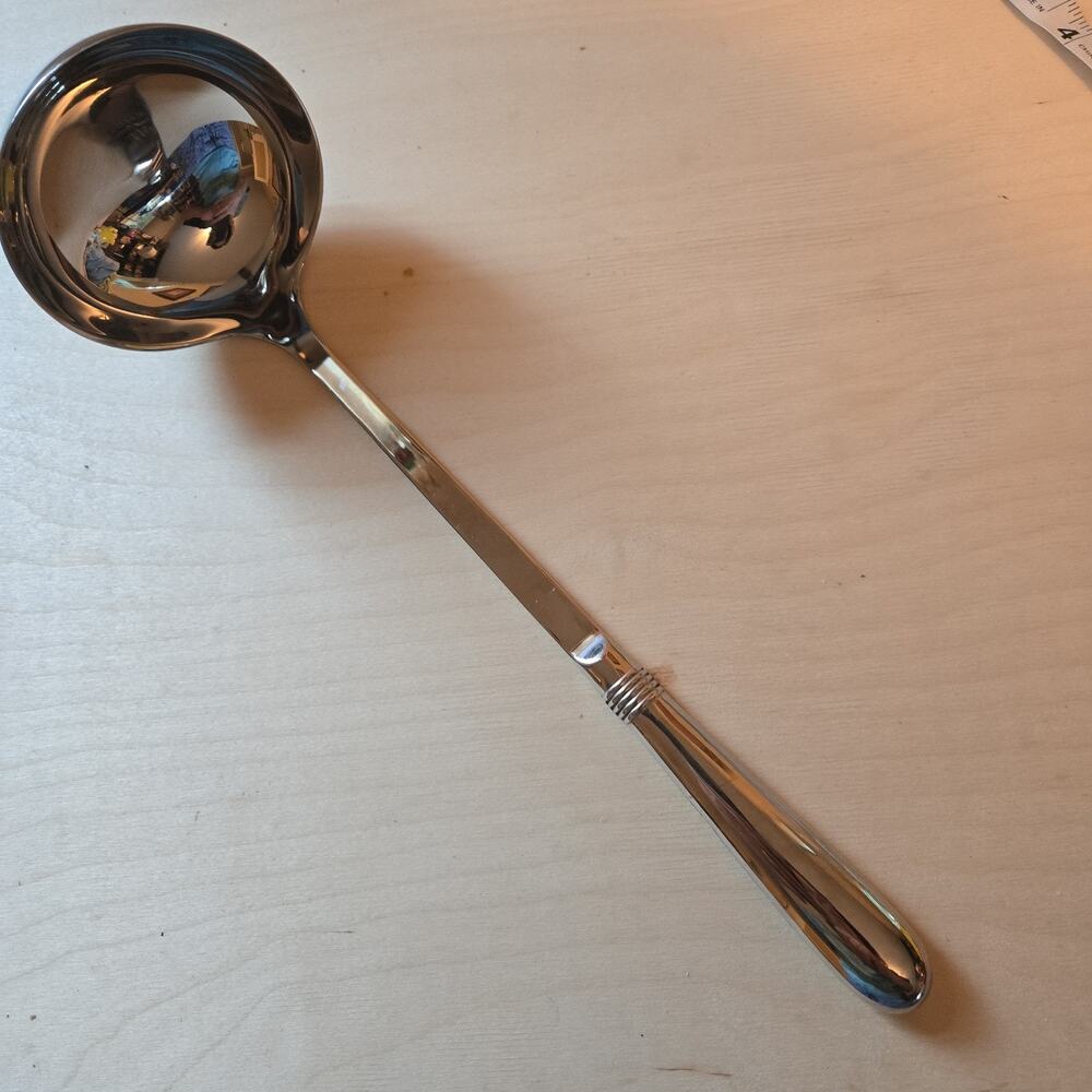 Oneida Raffia Soup Ladle